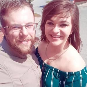 Meet your Posher, Dustin